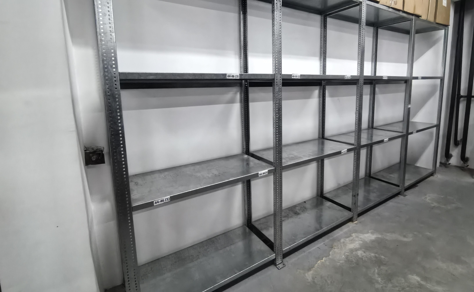 Оцинкованые стелажи.jpg